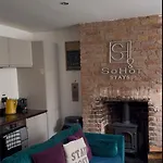 Stylish & Cosy Margate Escape With Hot Tub And Log Burner Dogs Welcome